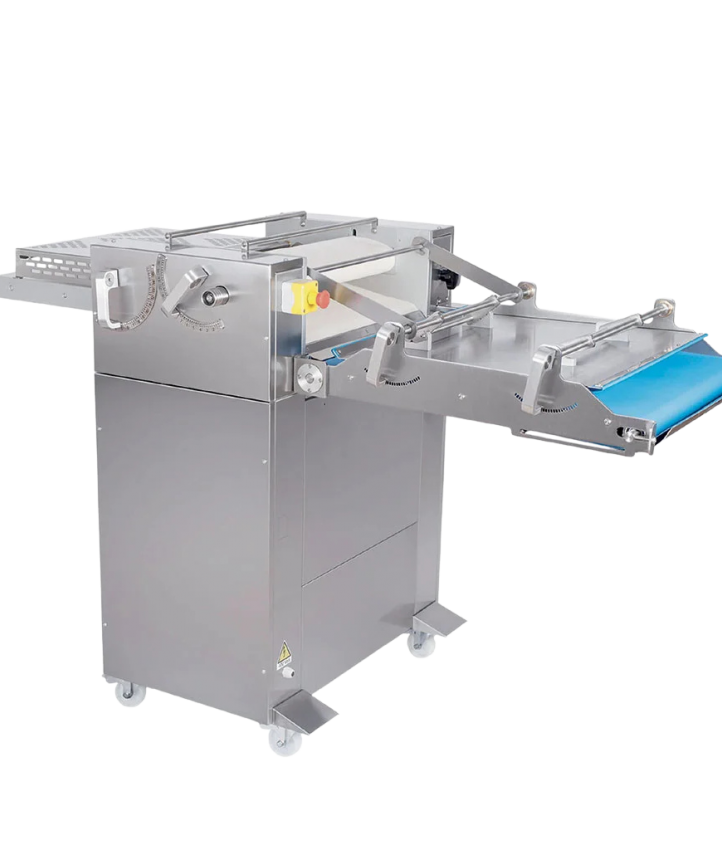 ZAVIJALNI STROJ S PODALJŠEVALNO MIZO